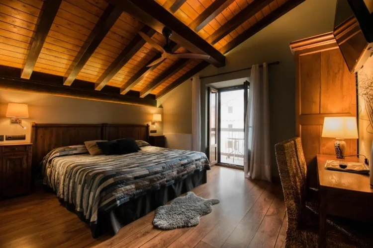 Standard Double room with balcony