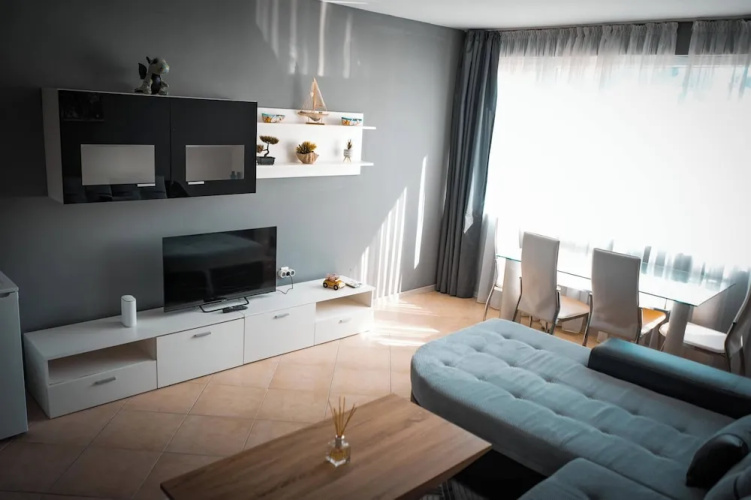 Apartment - Sleeps 4 & Free Parking