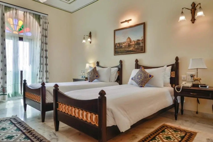 Deluxe Double room with view