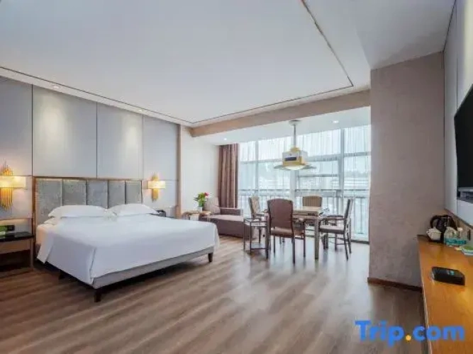 Standard Double room with river view