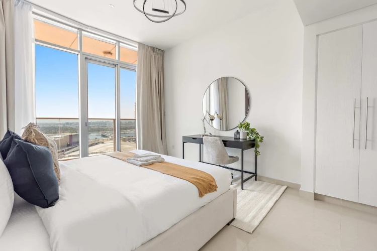 Silkhaus Spacious 2bdr Stay in Julphar Tower