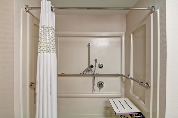 Hampton Inn & Suites by Hilton Guelph photo 9
