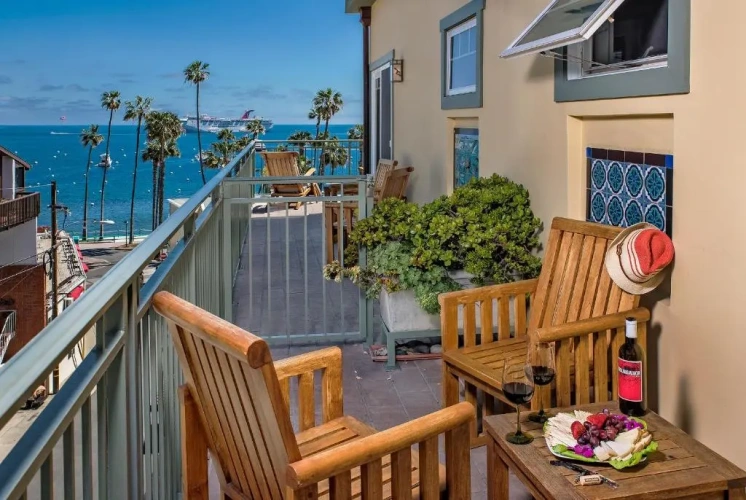 Standard room with balcony
