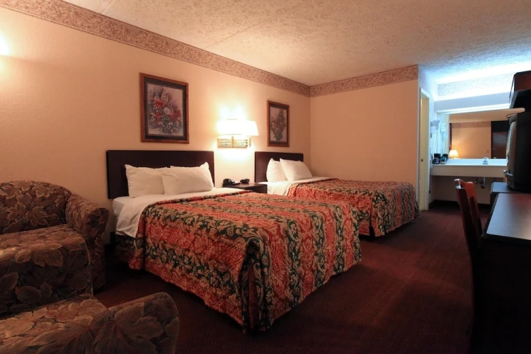 Standard Quadruple room with balcony