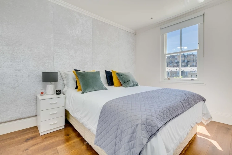 3 Bedrooms Deluxe Apartment with garden view