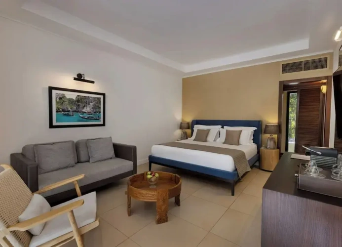 Standard Family room