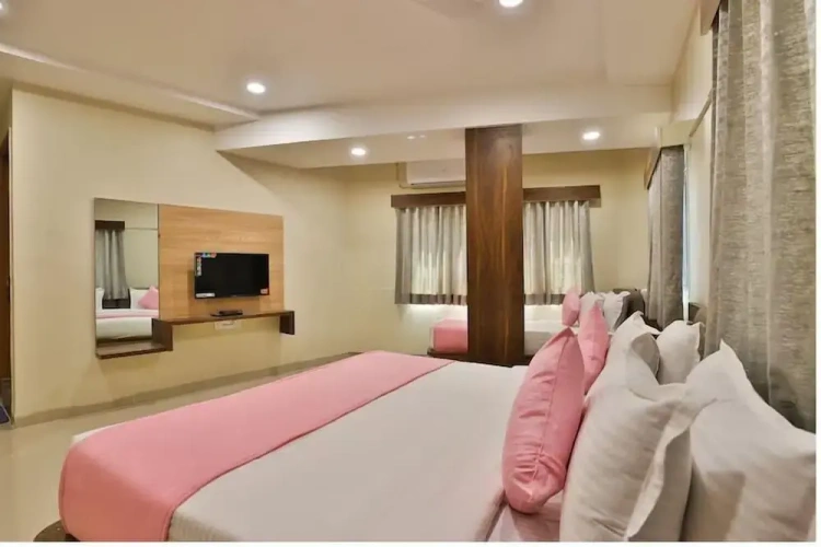 Grand Double room