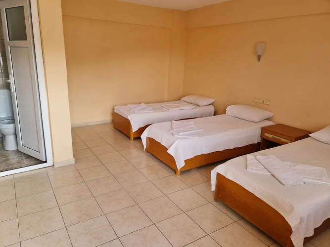 Caner Mountain Hotel