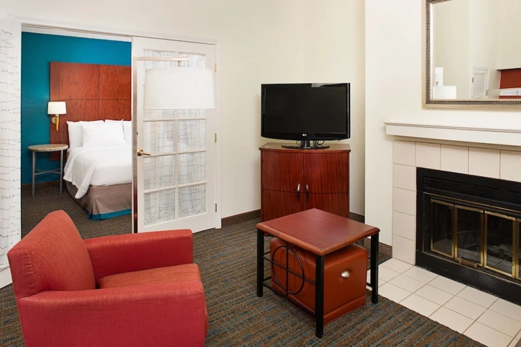 2 Bedrooms Quadruple Penthouse Suite