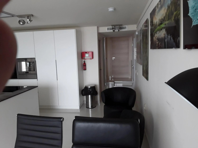 Front Port Line Sleeps 6