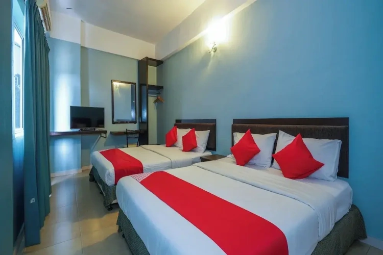 Triple Suite