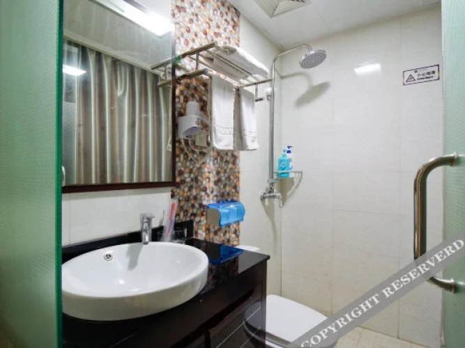 Happy Road Chain Inn Co.,Ltd. Hotel (Hefei University Town)