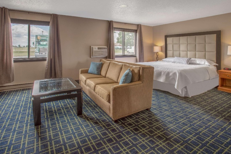 Double Suite