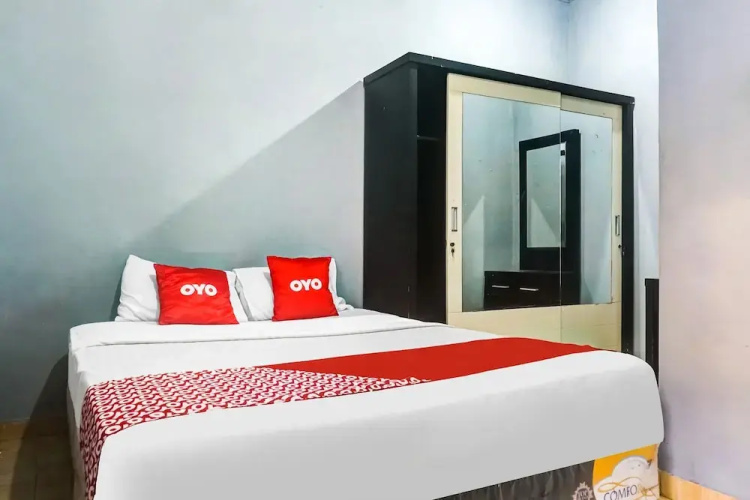 59 Residence by OYO