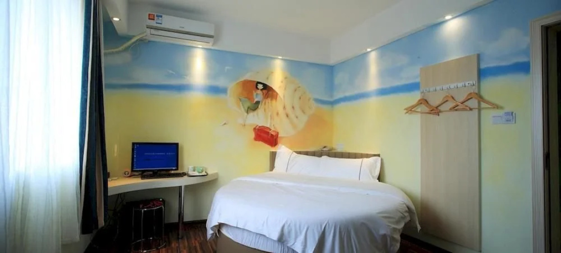 Kalai Theme Hotel