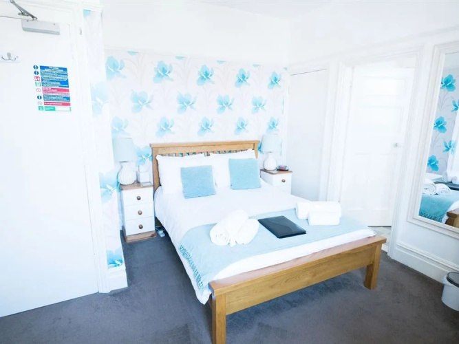 Southern Breeze Lodge