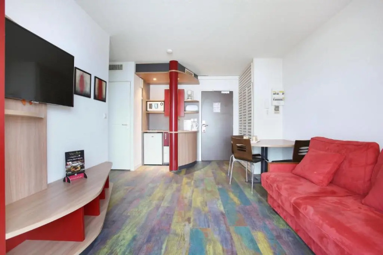 Suite - Home Orleans Saran