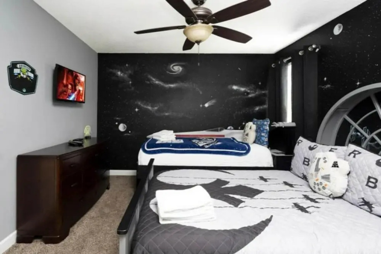 1400 Stunning 8bed With Amazing Game Room