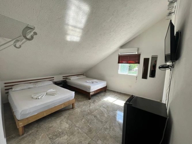 Economy Quadruple room