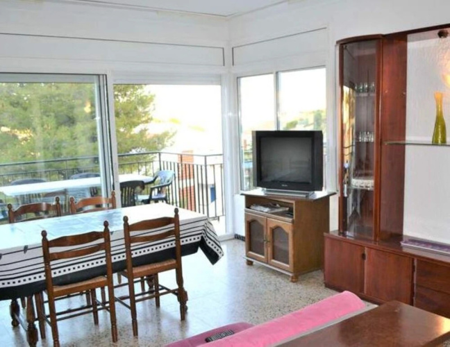 106029 - Apartment in Llançà