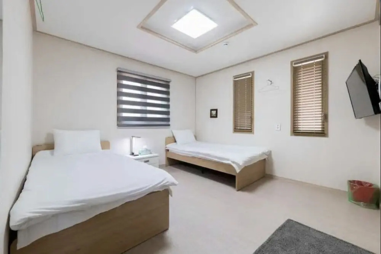 Hub Guest House