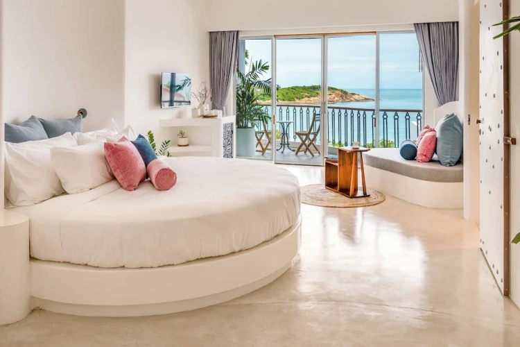 Standard room with balcony