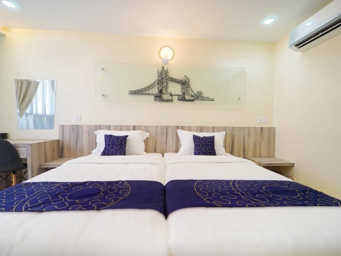 Deluxe Twin room