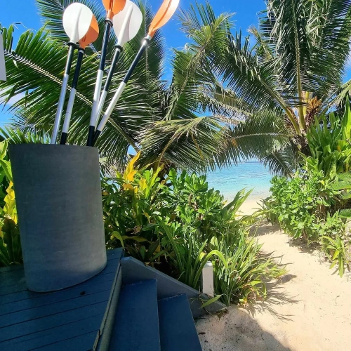 5 Bedrooms Family Villa beachfront