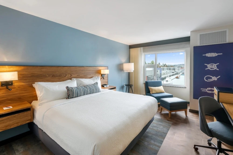 Hotel Indigo Everett - Waterfront Place by IHG