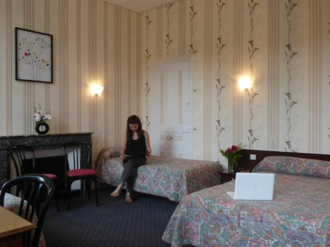 Standard Triple room