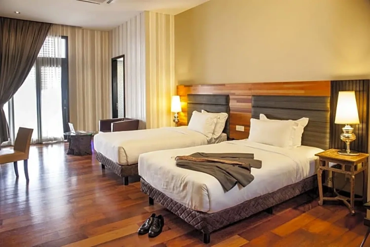 Deluxe Double Suite with balcony