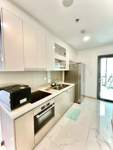 3 Bedrooms Apartment with balcony and with city view