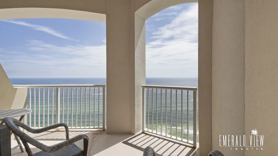3 Bedrooms Luxury room beachfront