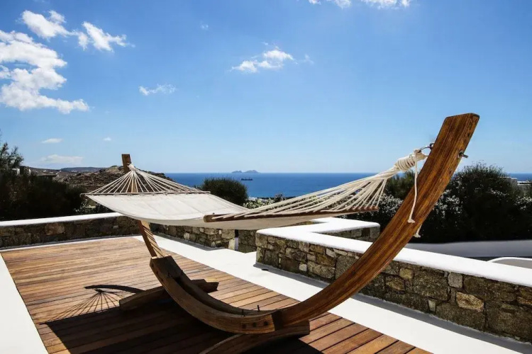Bluewave Villa