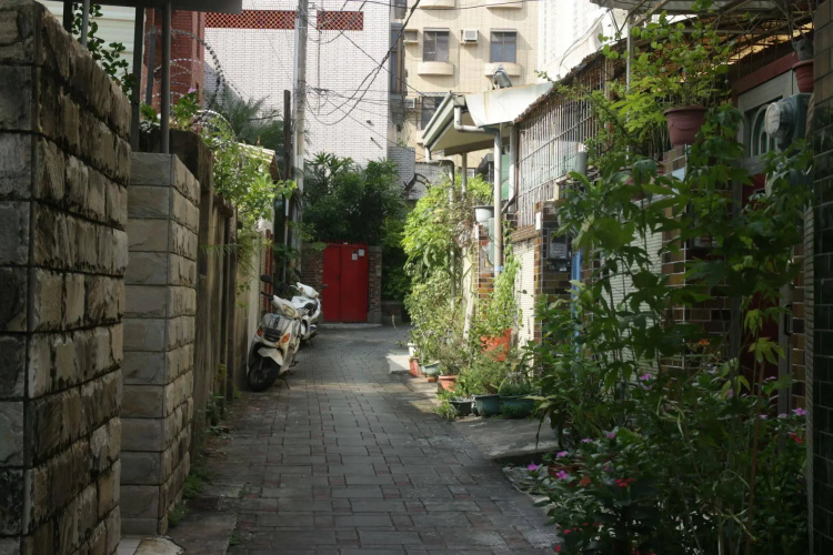 Bon Voyage Hostel