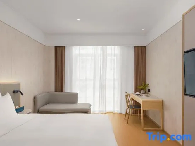 Standard Double room with view