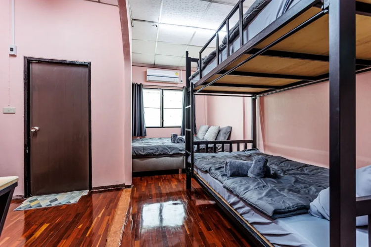 Baan Mee Suk Ayutthaya - Hostel