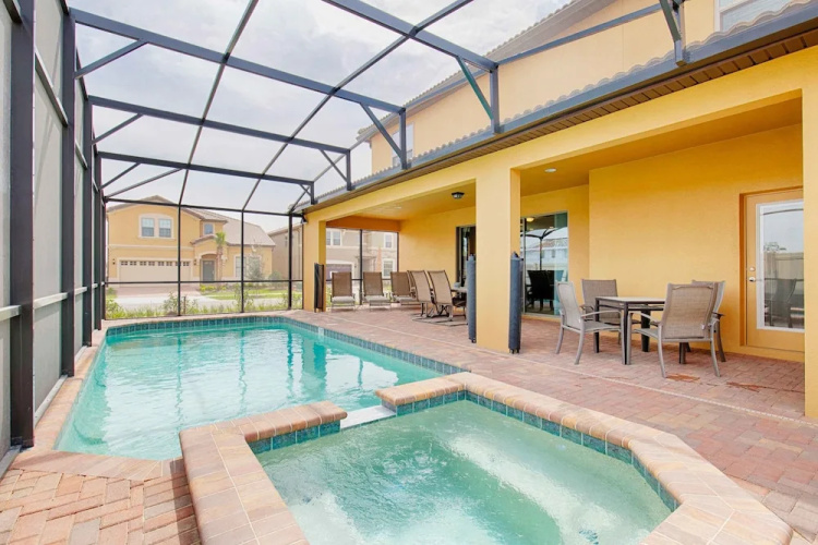 Windsor At Westside 8 - 8 Bed Villa