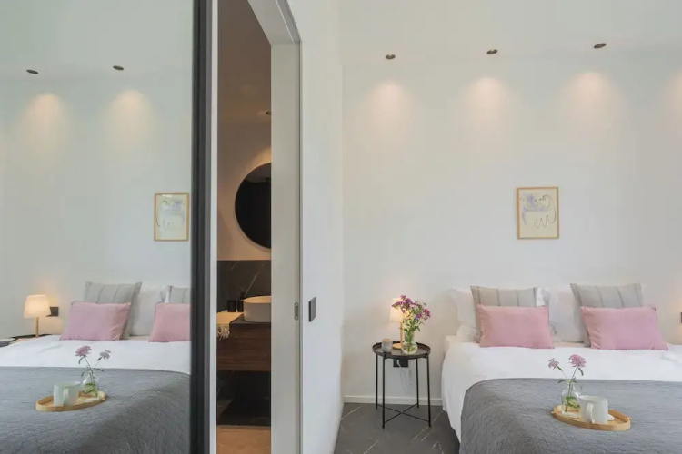 Piccola Como Lotus by Rent all Como
