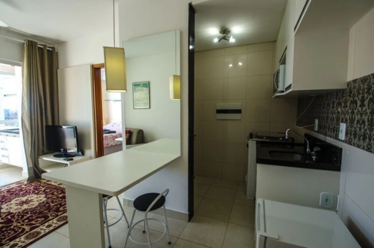 AV110 Completo e perto do metro