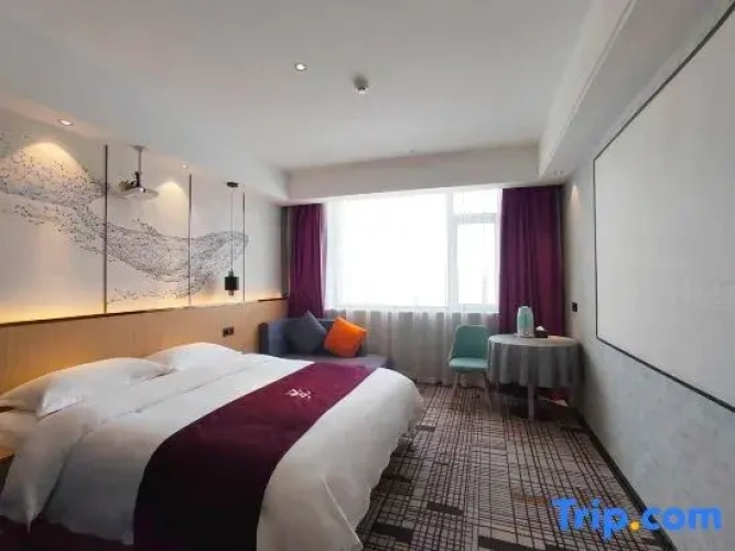 1 Bedroom Suite