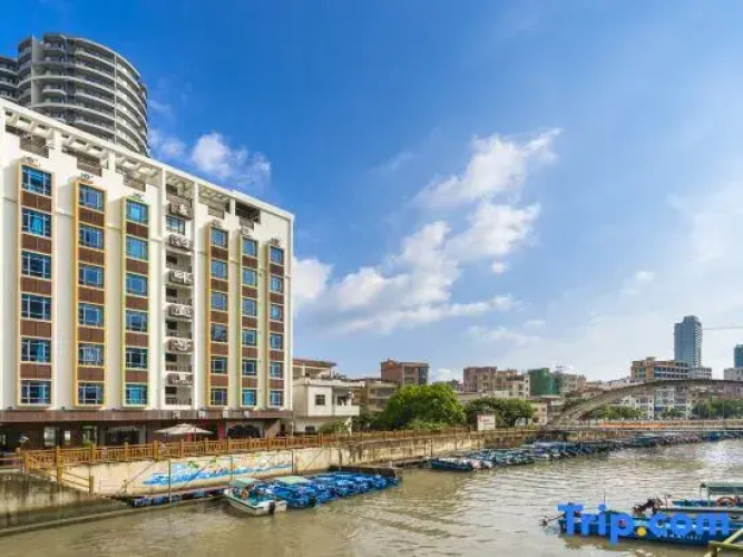 Riverside Apartment (Gold Coast Branch)