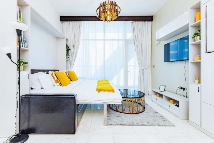 Deluxe Studio with balcony