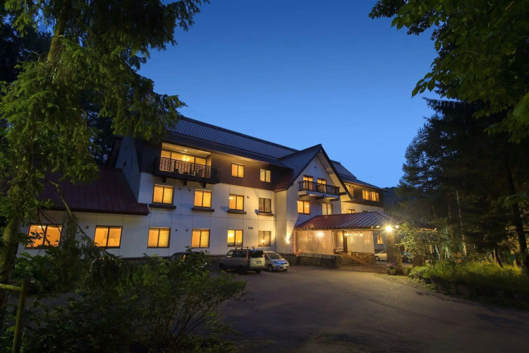 Takayama Wan Wan Paradise Hotel & Cottage