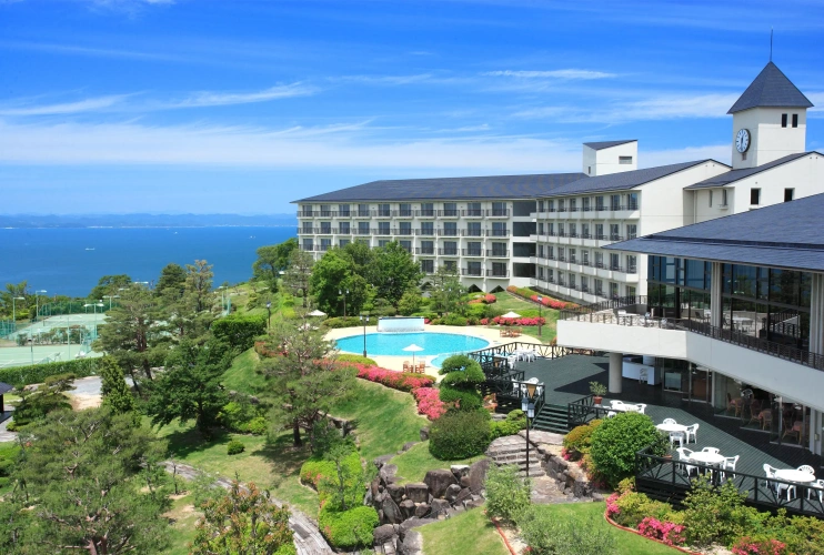 Standard Twin room with view