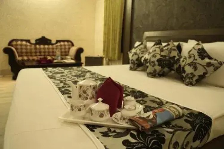 Hotel New Golden Palace