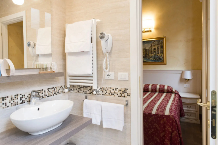 Domus Trevi