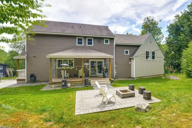 3 Bedrooms Cottage
