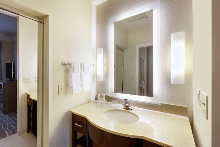 2 Bedrooms Suite