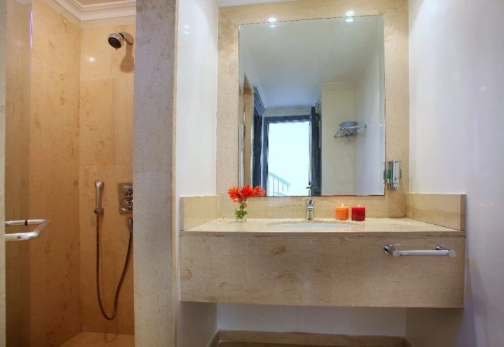 3 Bedrooms Villa
